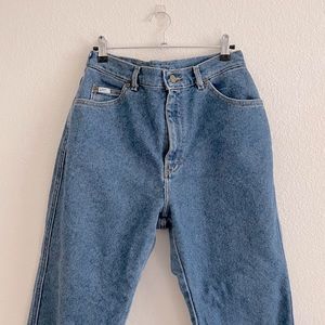 Vintage Lee Mom Jeans with Tapered Ankle